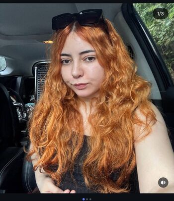 Babycaroline leaked private content