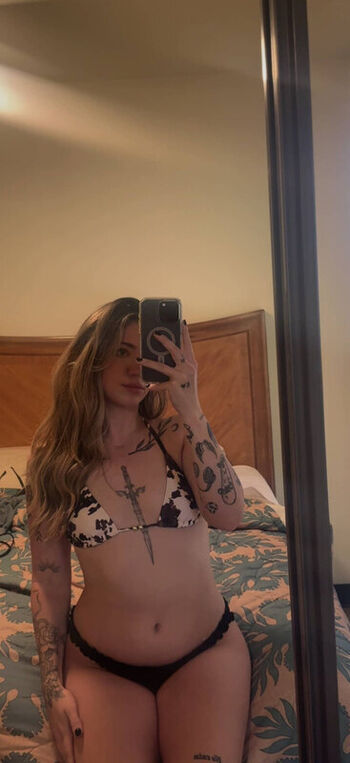 Angiefreebee/ leaked private content