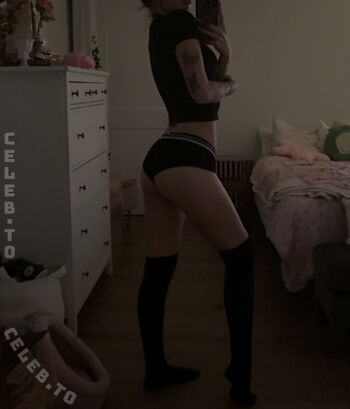 Haesicks / leaked private content