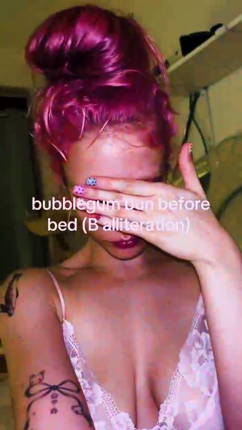 Alexis/ leaked private content