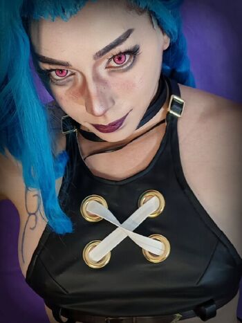 Yoursmalldoll/ leaked private content