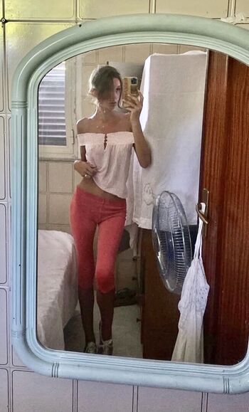 Emilia zabberoni/ leaked private content