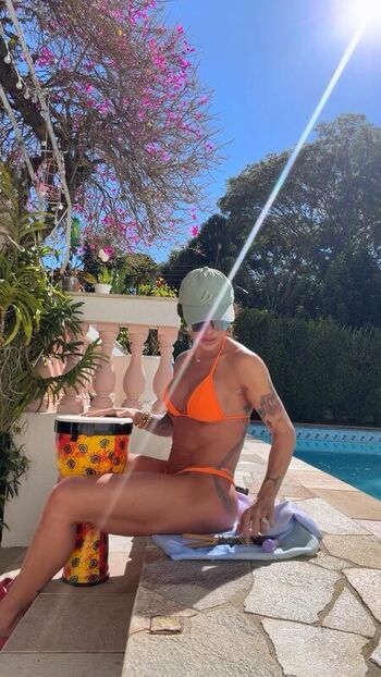 Kassiekay leaked private content