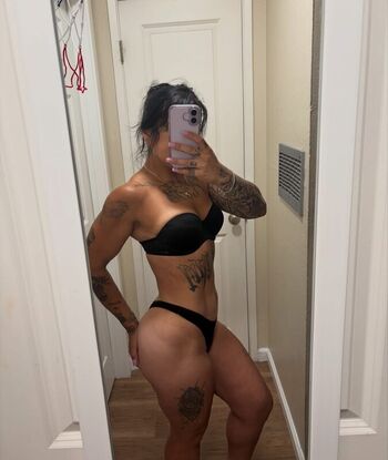 Freshmanevasky/ leaked private content