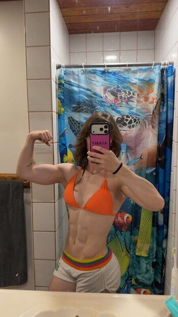 Alexa mansour/ leaked private content