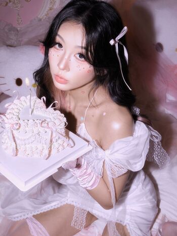 Haesicks / leaked private content