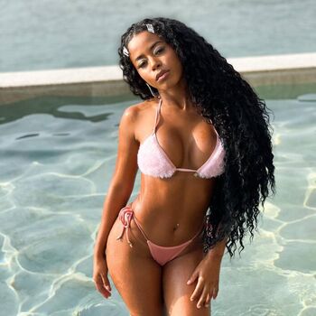 Vamppixiee/ leaked private content