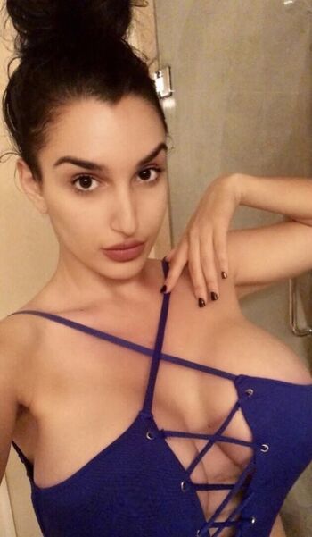 Haesicks / leaked private content