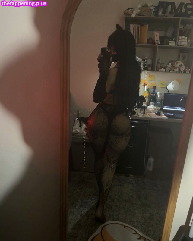 Nouschka page leaked private content