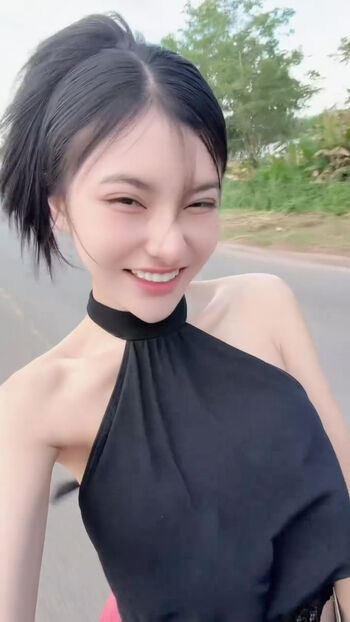 Camiix/ leaked private content