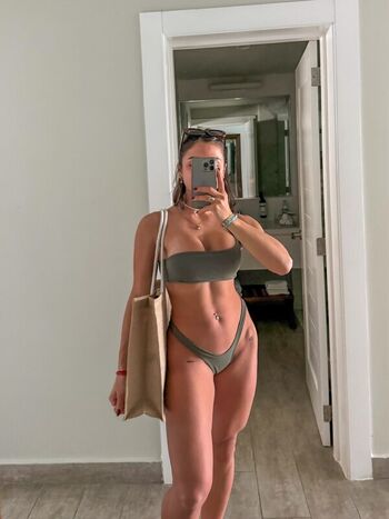 Haesicks / leaked private content