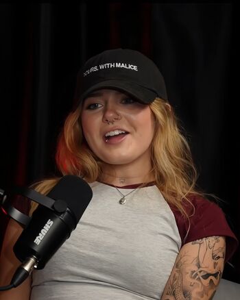 Haesicks / leaked private content