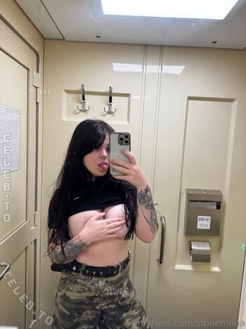 Pasteljellies/ leaked private content