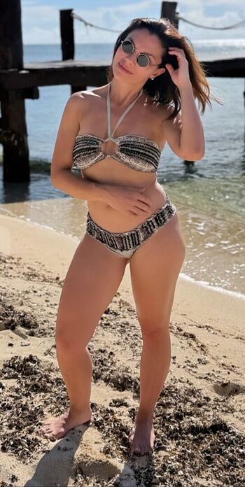 Renee rapp/ leaked private content