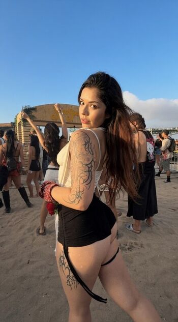 Wavy brin leaked private content