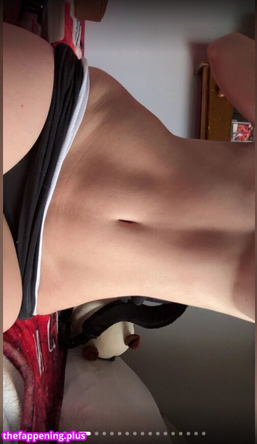 Lolobe/ leaked private content