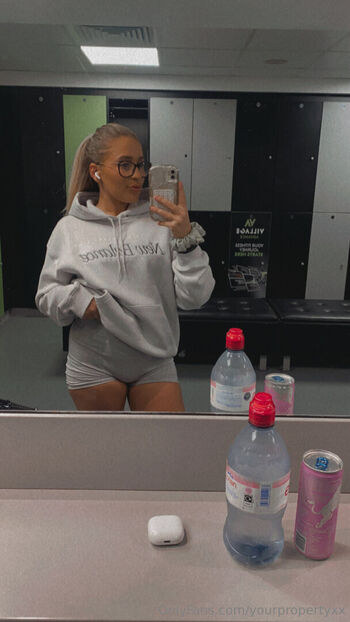 Julia logan/ leaked private content